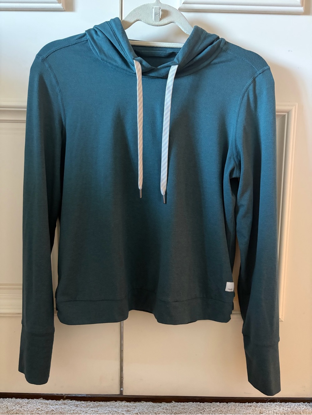 Viori Women's Forest Green Pullover Hoodie